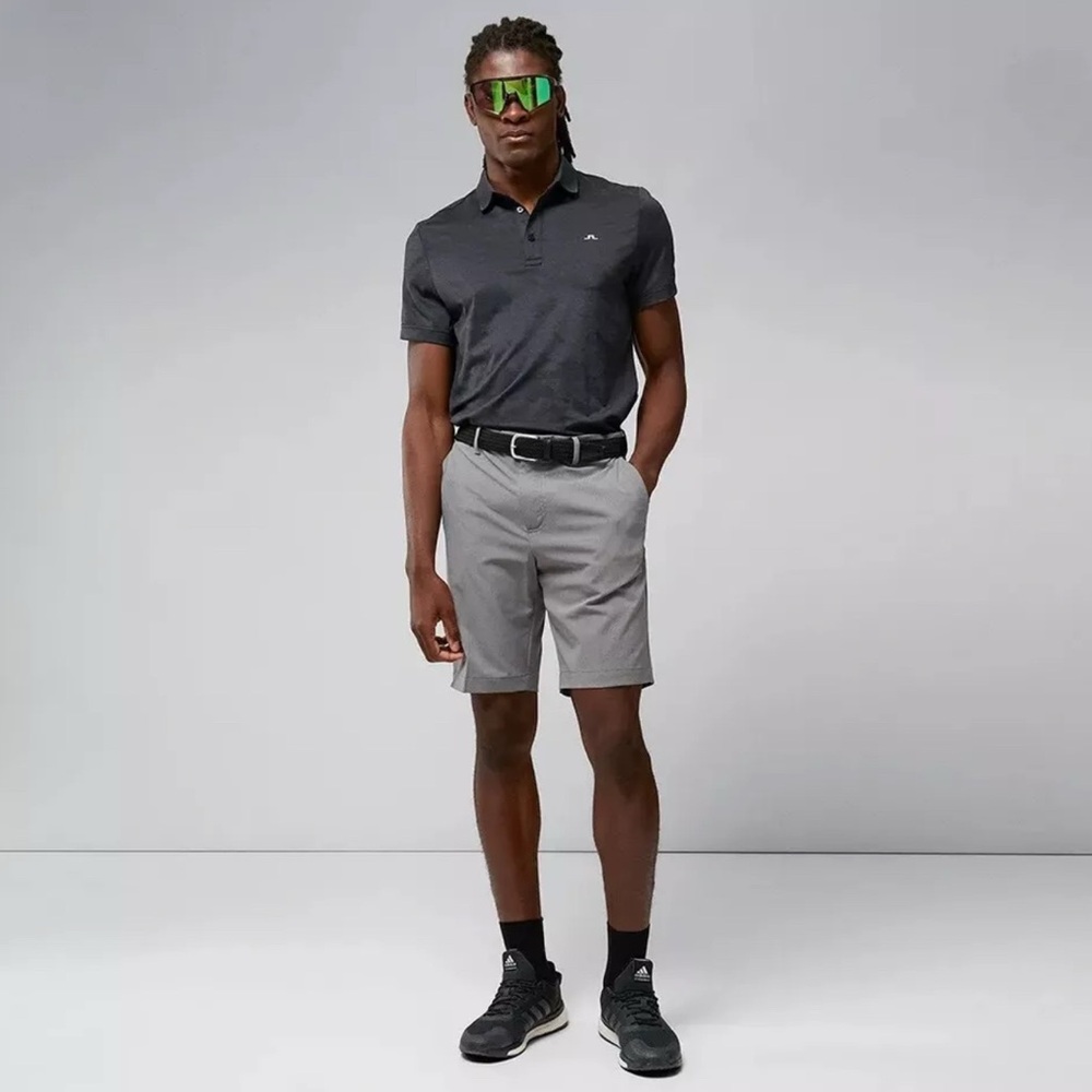 J. Lindeberg High Vent Golf Shorts Sz 36 YELLOW COLOR